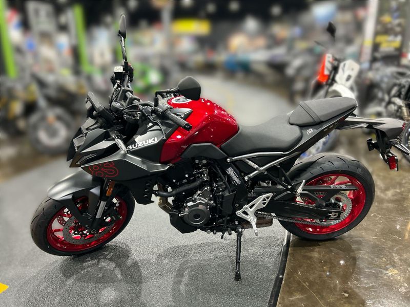 New 2026 Suzuki GSX-8S Image 23