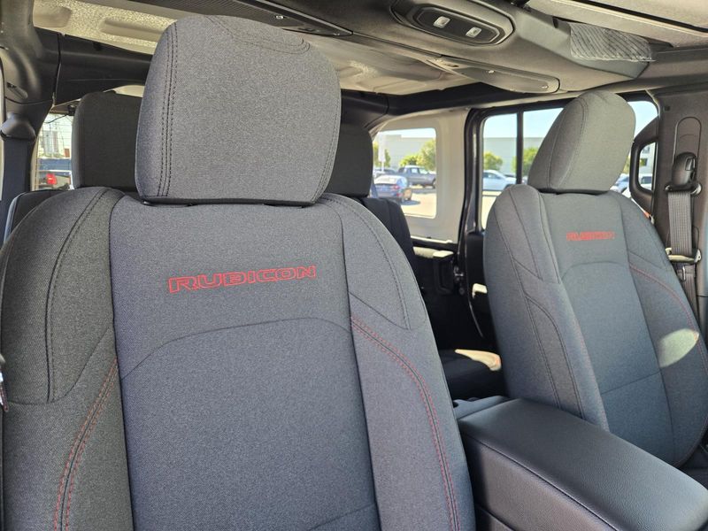 New 2026 Jeep Wrangler 4-door Rubicon