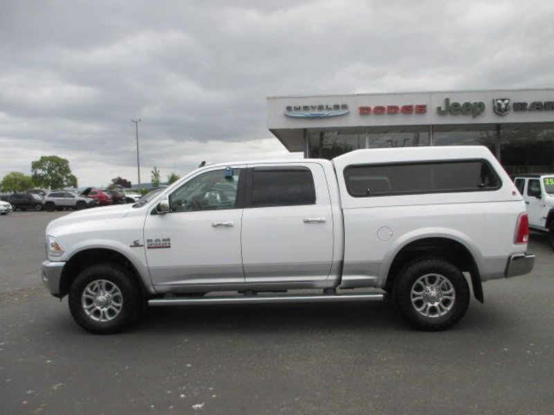 2015 RAM 3500 LaramieImage 12