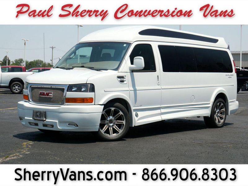 2018 GMC Savana 2500 Image 1