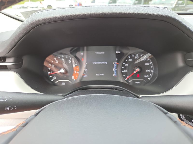 2022 Jeep Compass Limited photo 20