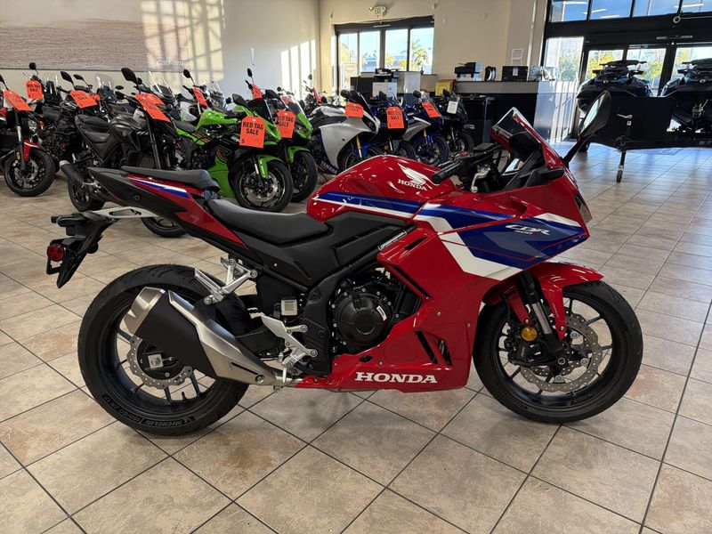 New 2025 Honda CBR500R ABS Image 18