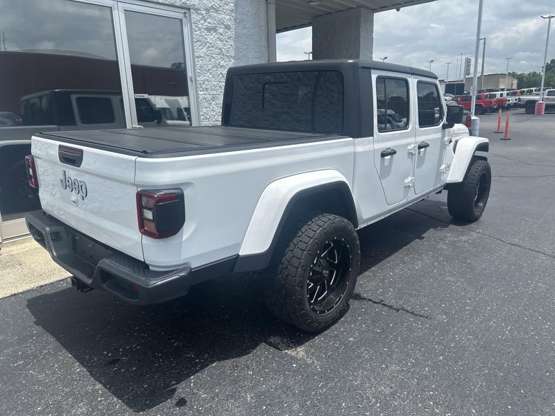 2020 Jeep Gladiator OverlandImage 5