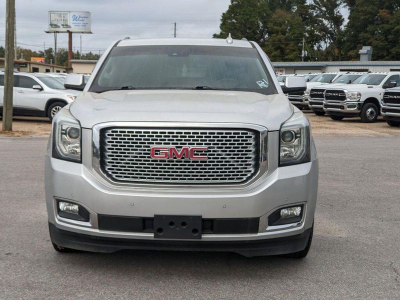 2015 GMC Yukon XL 1500 DenaliImage 9