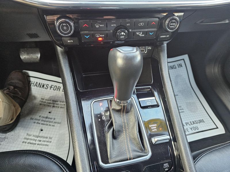 Used 2022 Jeep Compass LimitedImage 12