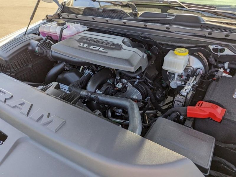 2023 RAM 1500 Big Horn Crew Cab 4x4 5