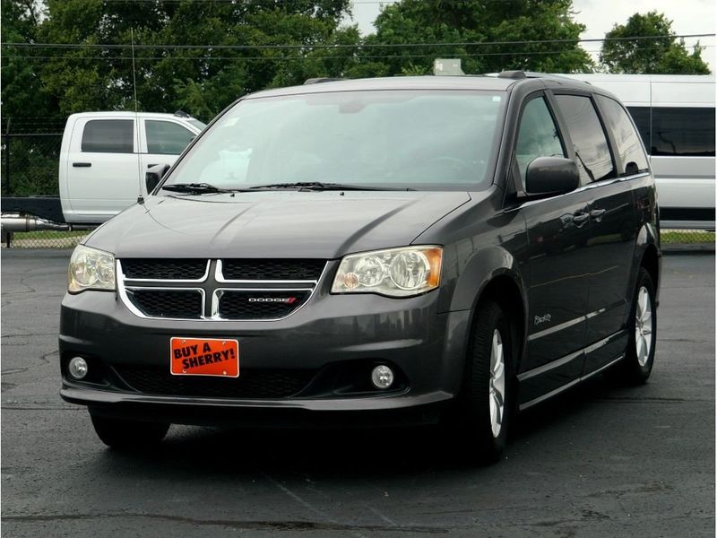 2019 Dodge Grand Caravan SXTImage 6