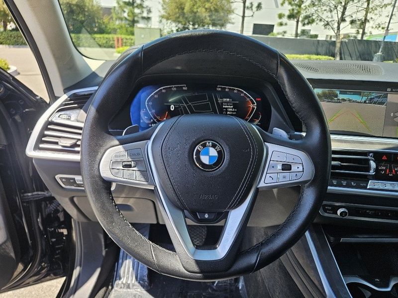 2021 BMW X7 xDrive40iImage 22