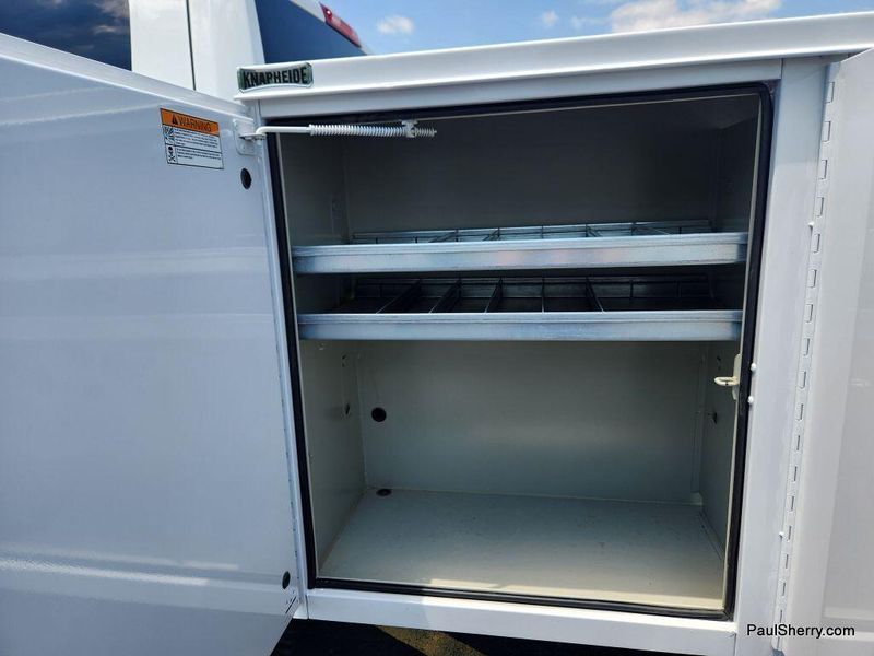 New 2024 RAM 5500 Tradesman Chassis Crew Cab 4x4 84