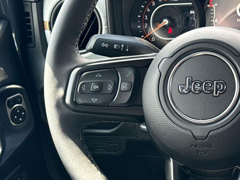 New 2026 Jeep Gladiator Sport S 4x4
