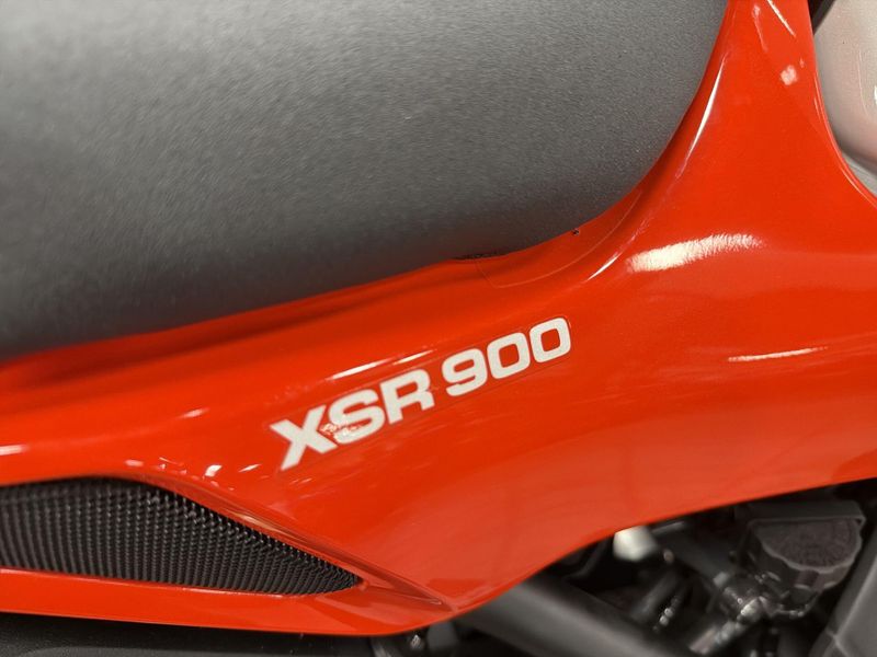 New 2026 Yamaha XSR900 Image 27