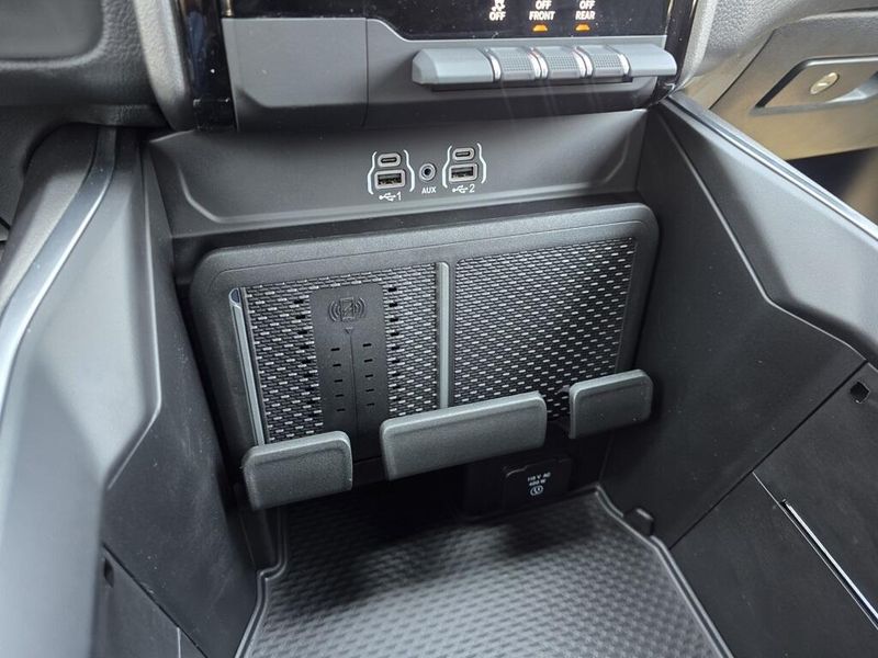 2026 Ram 1500 Big Horn photo 19