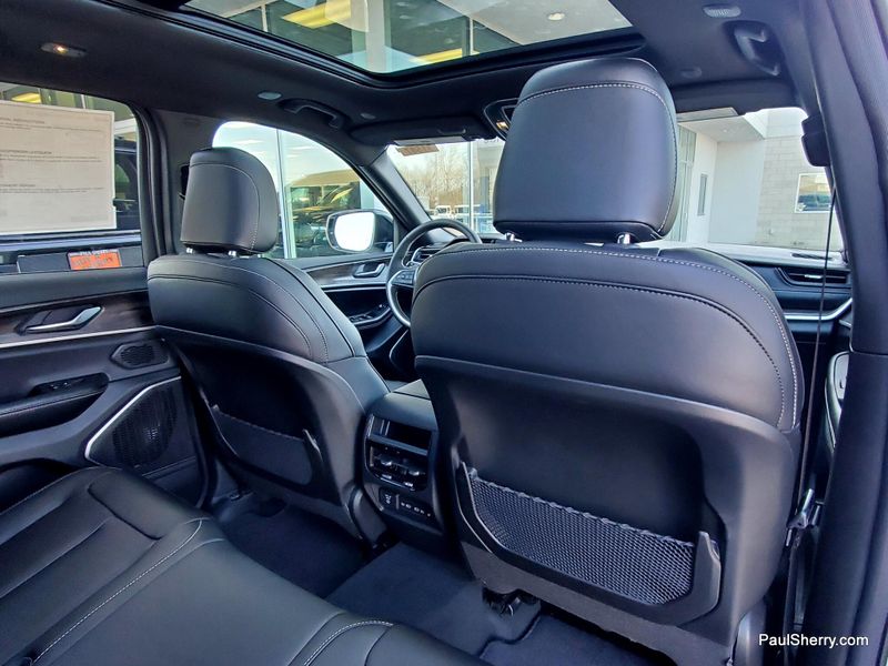New 2026 Jeep Grand Cherokee Limited 4x4