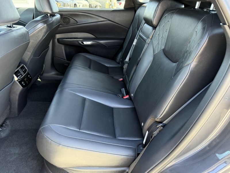 Used 2025 Lexus RX 350h PremiumImage 31