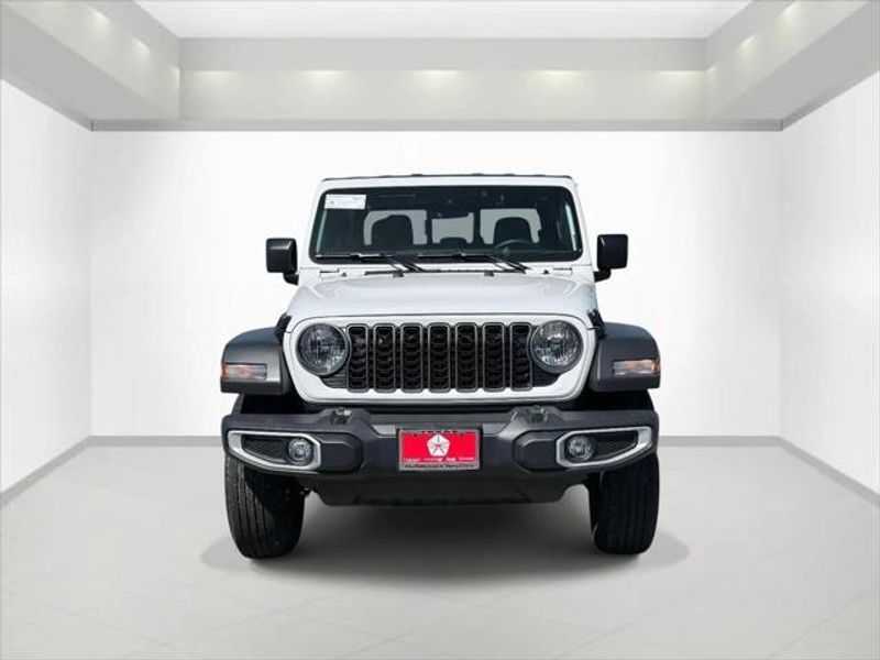 New 2026 Jeep Gladiator Sport 4x4