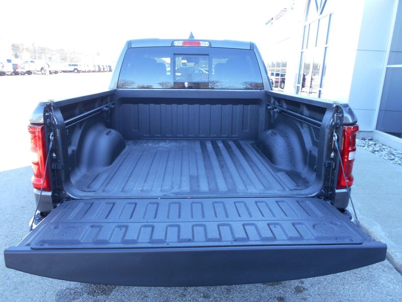 2025 RAM 1500 Laramie Crew Cab 4x4 5