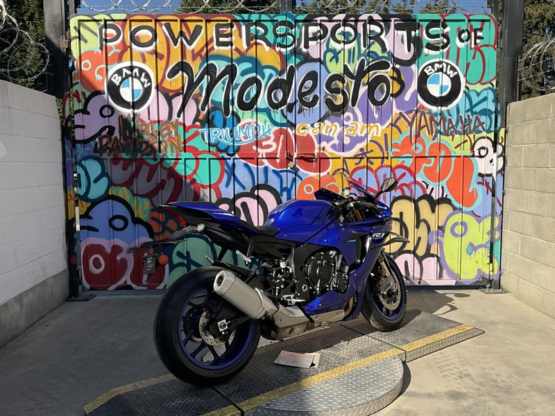 New 2026 Yamaha YZF-R1 Image 5