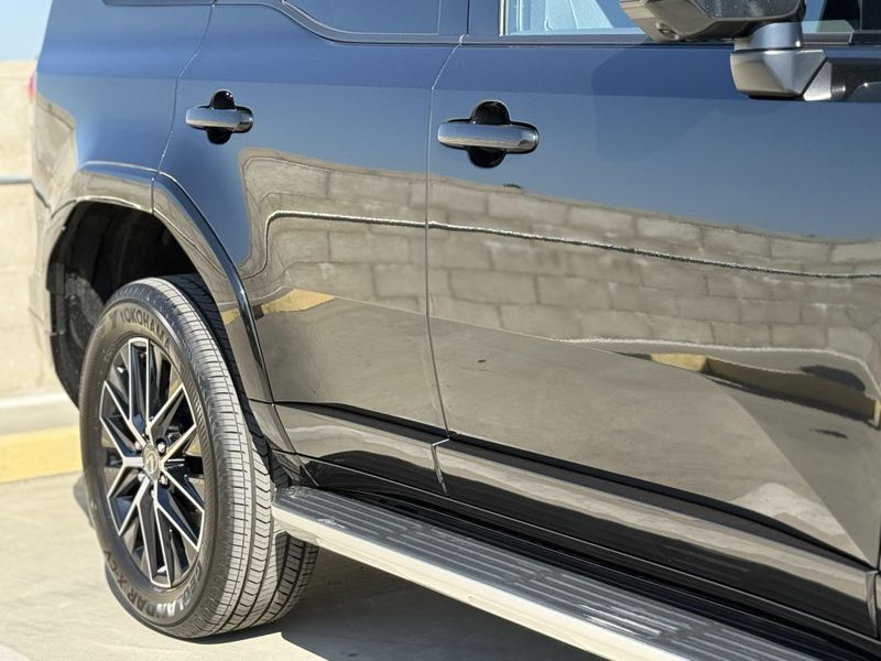 2025 Lexus GX Image 5