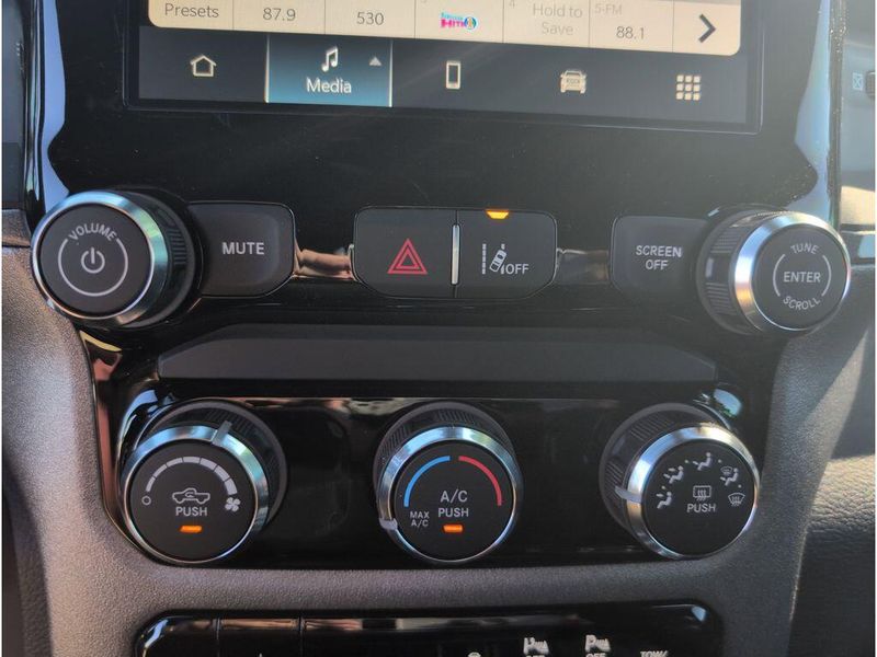 2025 RAM 1500 Warlock Crew Cab 4x4 5