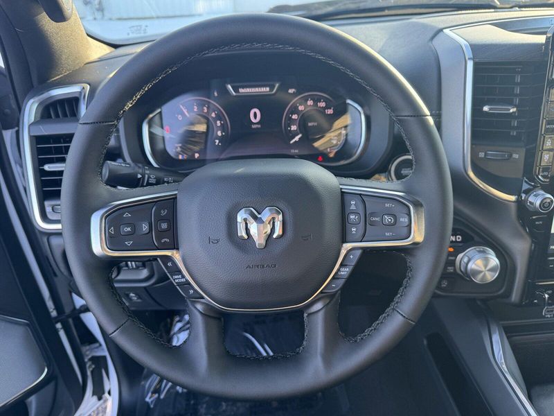 2025 RAM 1500 LaramieImage 16