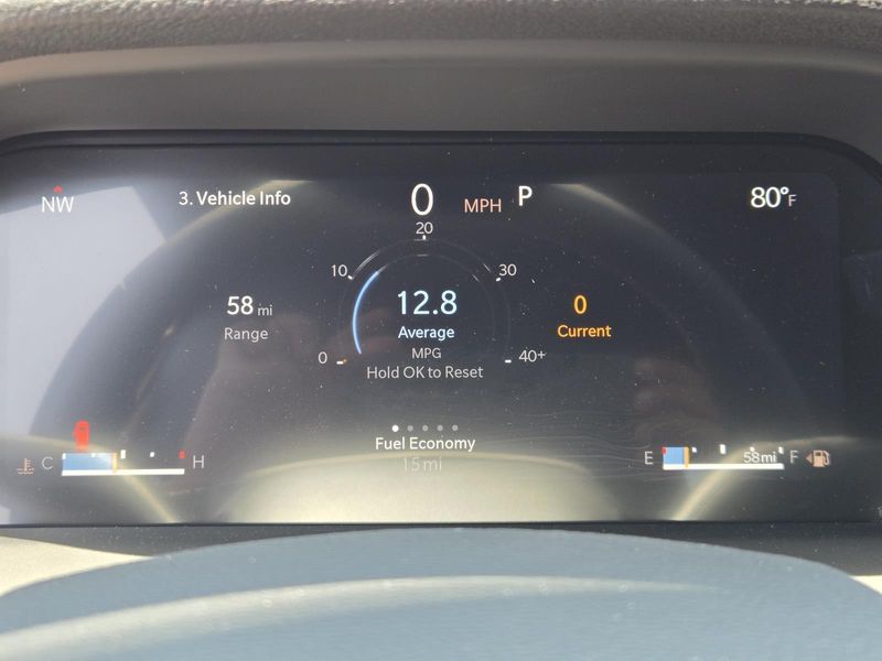 New 2026 Jeep Grand Cherokee L Laredo 4x2