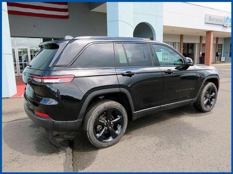 2024 Jeep Grand Cherokee Altitude XImage 7