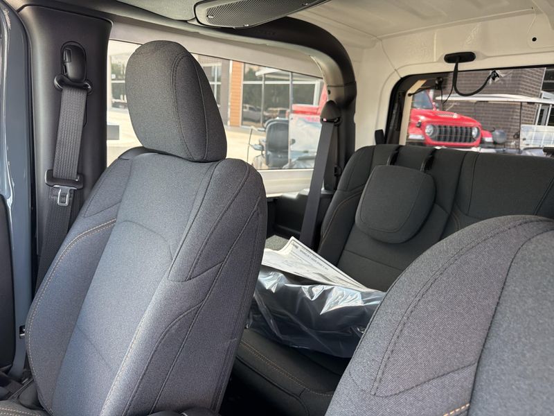 New 2026 Jeep Wrangler 2-door Sport SImage 54