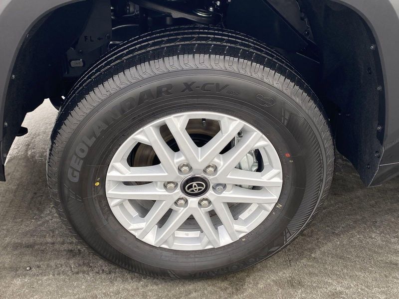 2025 Toyota Tundra SR5Image 8