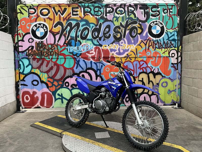 New 2026 Yamaha TT-R125LE Image 3