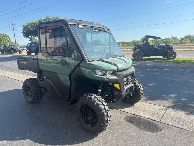 2025 Can-Am DEFENDER DPS CAB 65 HD9 
