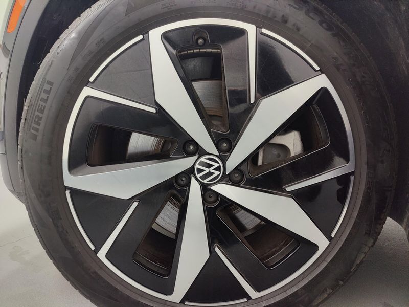 2023 Volkswagen ID.4 Pro S AWD 82kW w/Glass RoofImage 26