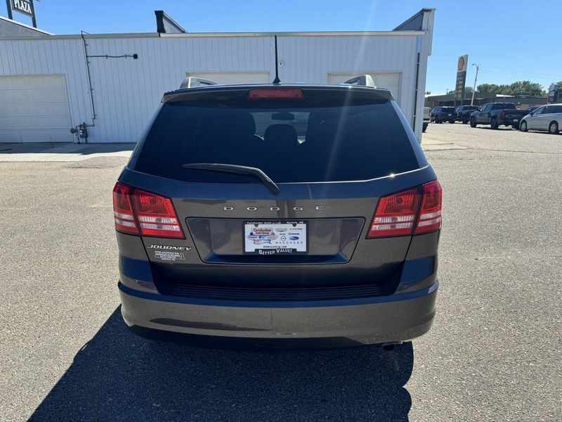 2018 Dodge Journey SEImage 7