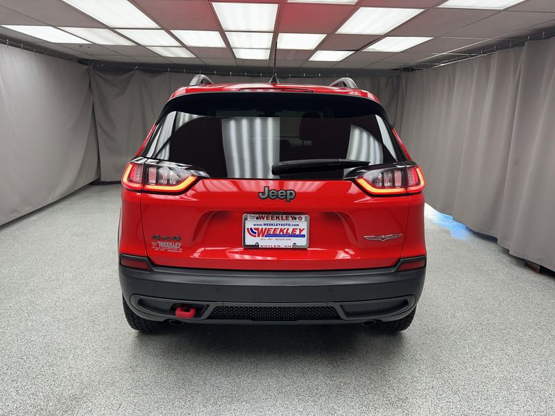 Used 2019 Jeep Cherokee TrailhawkImage 14