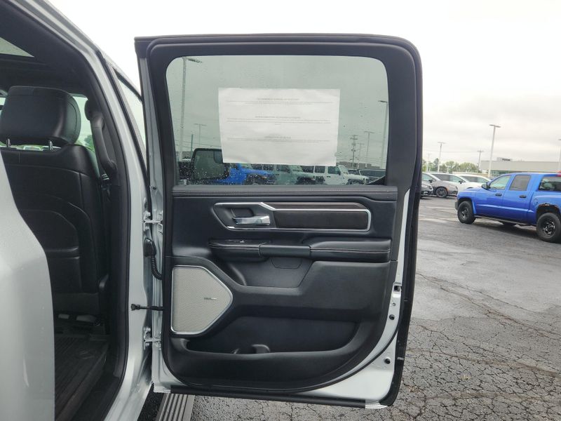 New 2027 RAM 1500 Laramie Crew Cab 4x4 5'7' Box
