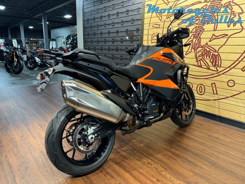 2023 KTM Super Adventure 1290 S Image 8