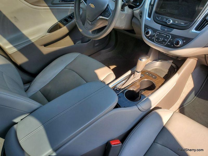 2016 Chevrolet Malibu PremierImage 16