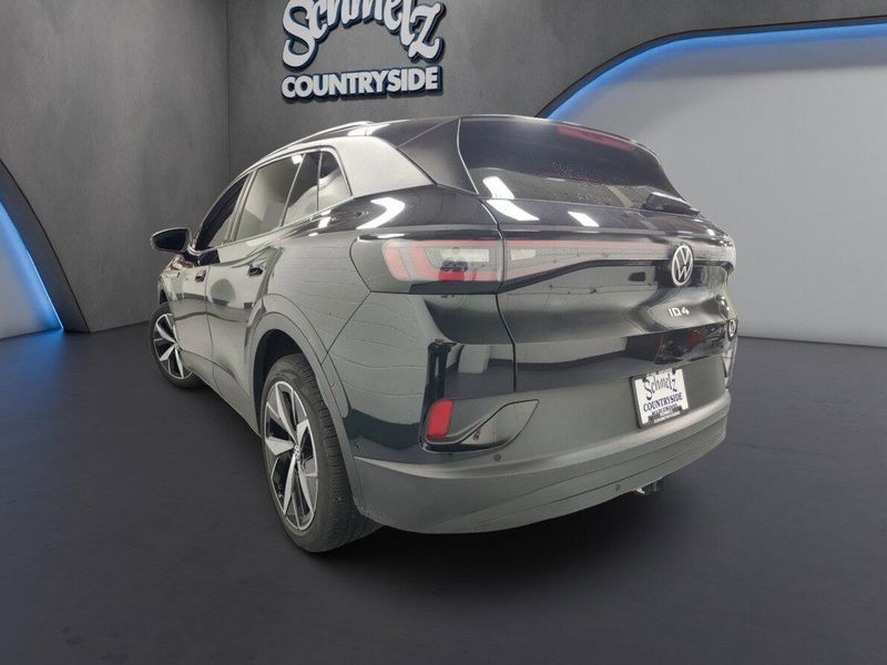 Used 2023 Volkswagen ID.4 Pro S Long Range AWD w/Glass RoofImage 11