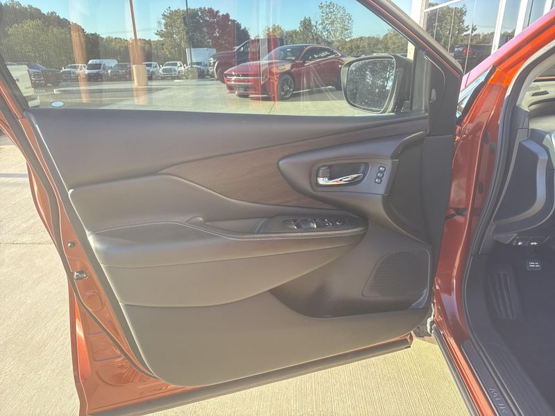 Used 2021 Nissan Murano PlatinumImage 7