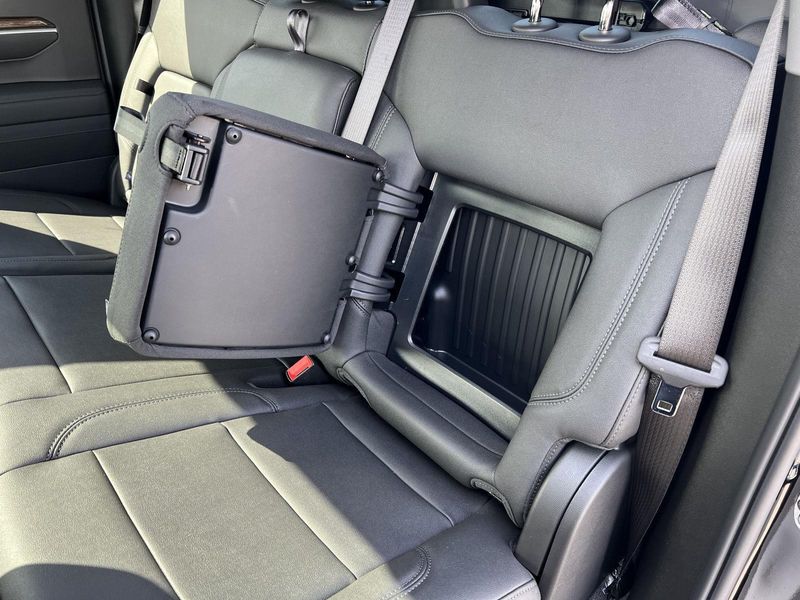 2026 Gmc Sierra 1500 Elevation photo 38