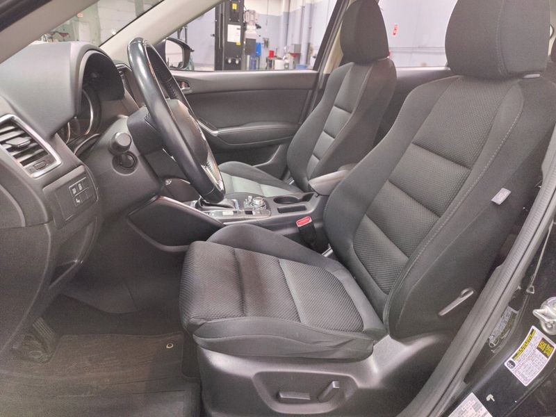 2016 Mazda CX-5 Touring AWD w/NavigationImage 9