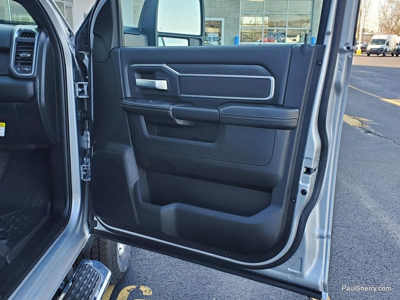 New 2026 RAM 2500 Big Horn Crew Cab 4x4 6'4' Box