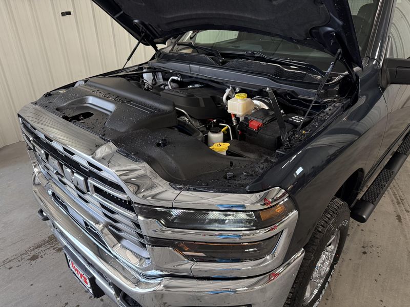 New 2026 RAM 2500 Tradesman Crew Cab 4x4 6