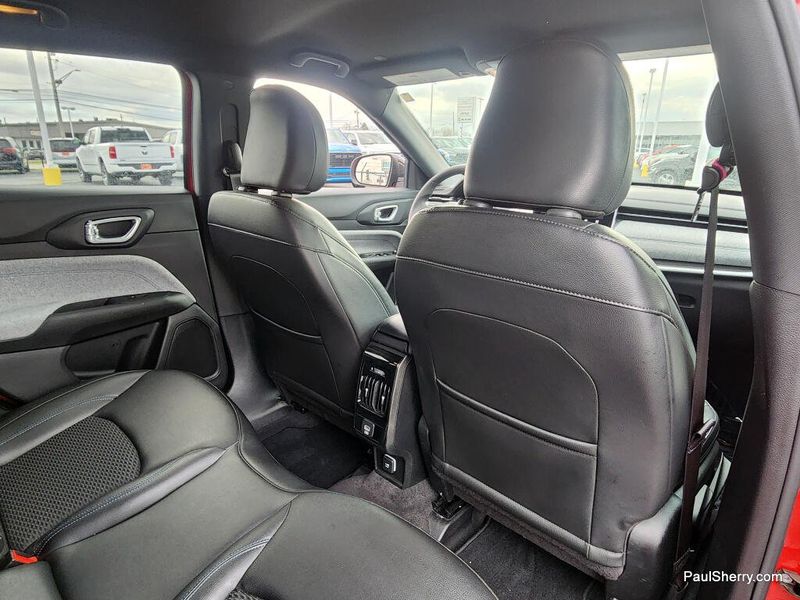 Used 2023 Jeep Compass Latitude