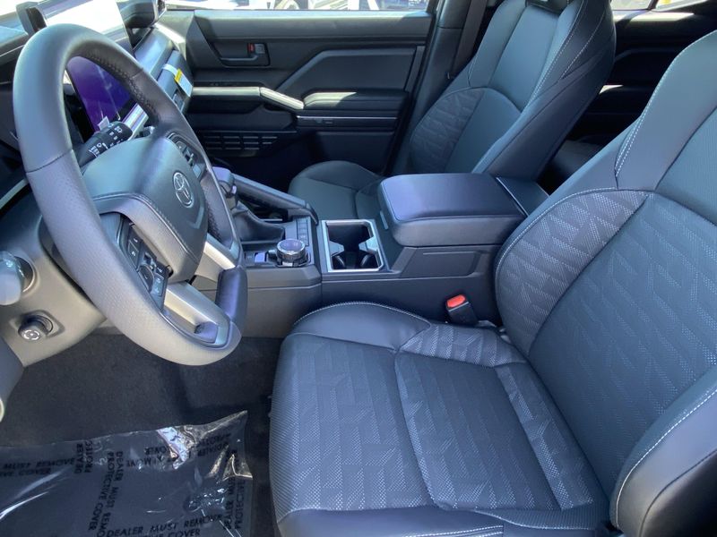 New 2025 Toyota 4Runner TRD Sport PremiumImage 14