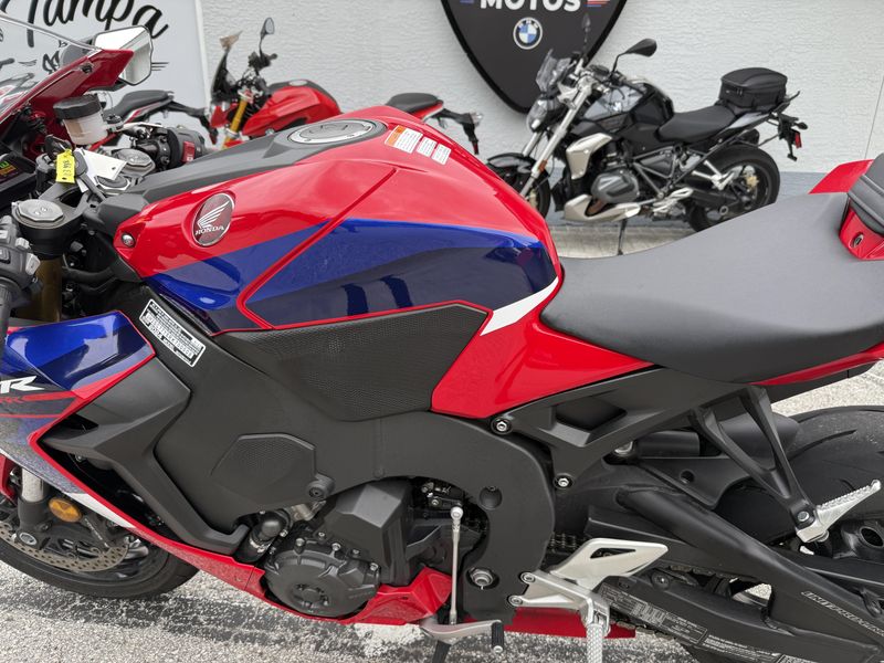 2024 Honda CBR 1000RR ABS 