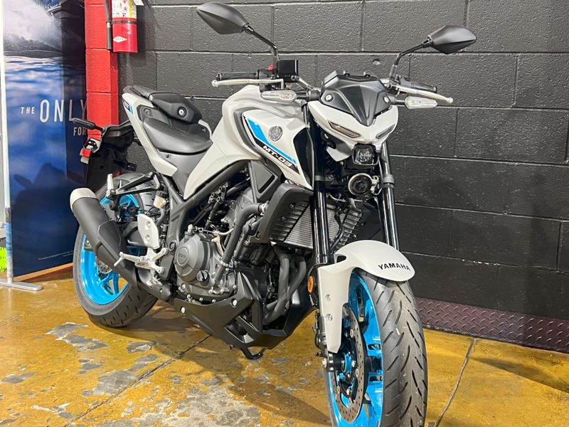 2025 Yamaha MT-03 Image 11