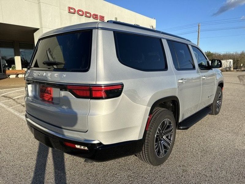 2024 Wagoneer 4X2 in a Silver-Zynith exterior color. Randall Dodge Chrysler Jeep 877-790-6380 randalldodgechryslerjeep.com 