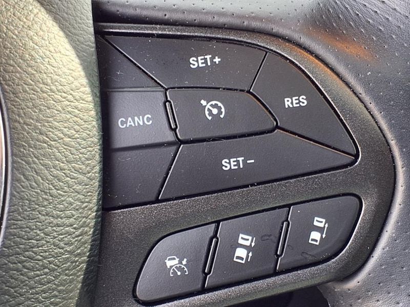 Used 2023 Dodge Charger R/TImage 25
