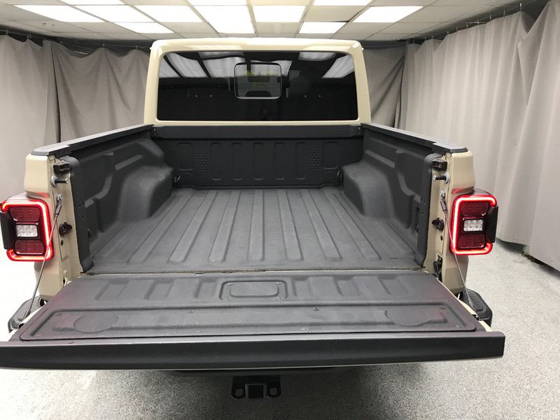 Used 2022 Jeep Gladiator MojaveImage 20