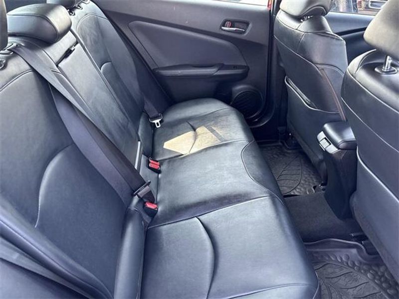 2019 Toyota Prius LImage 14